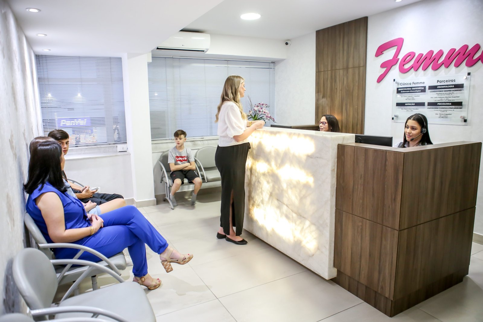 Femme Clinica de Ginecologia e Obstetricia